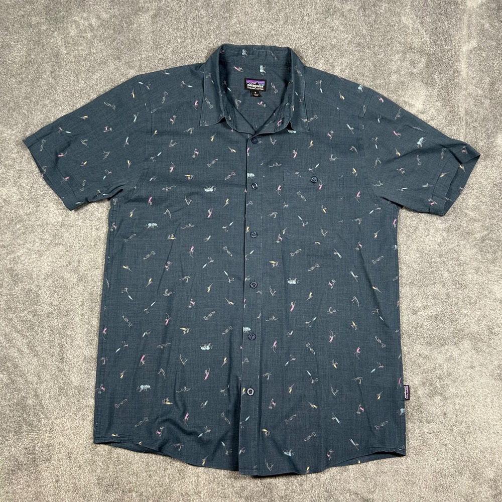 Patagonia Button Down Short Sleeve Mens Surfer Print Organic Cotton Shirt Navy M